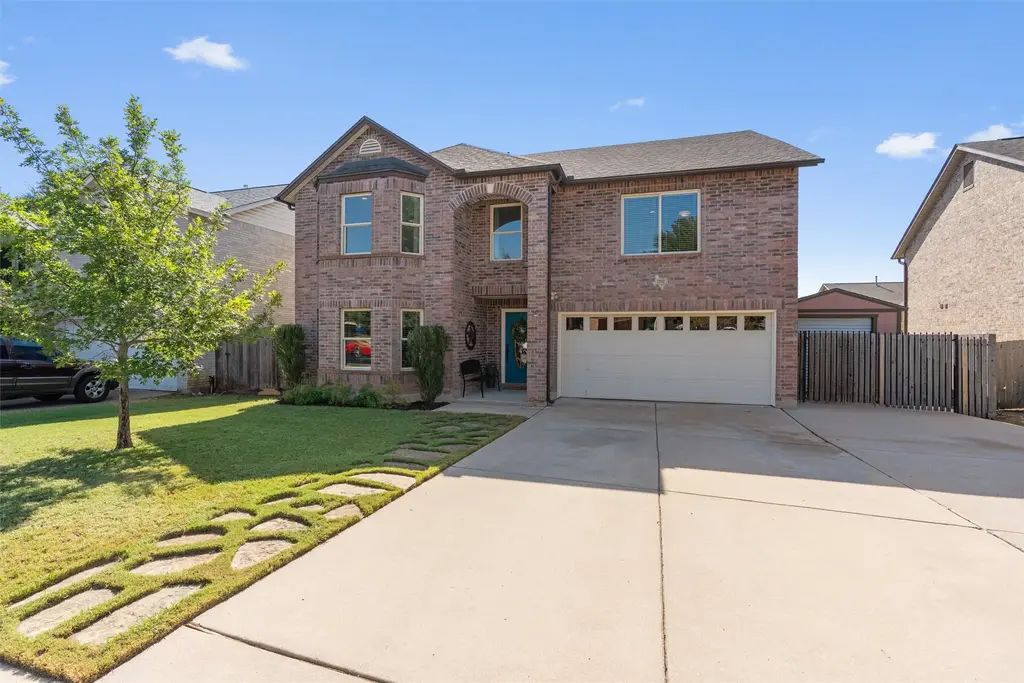 1702 Chalk Cv, Cedar Park