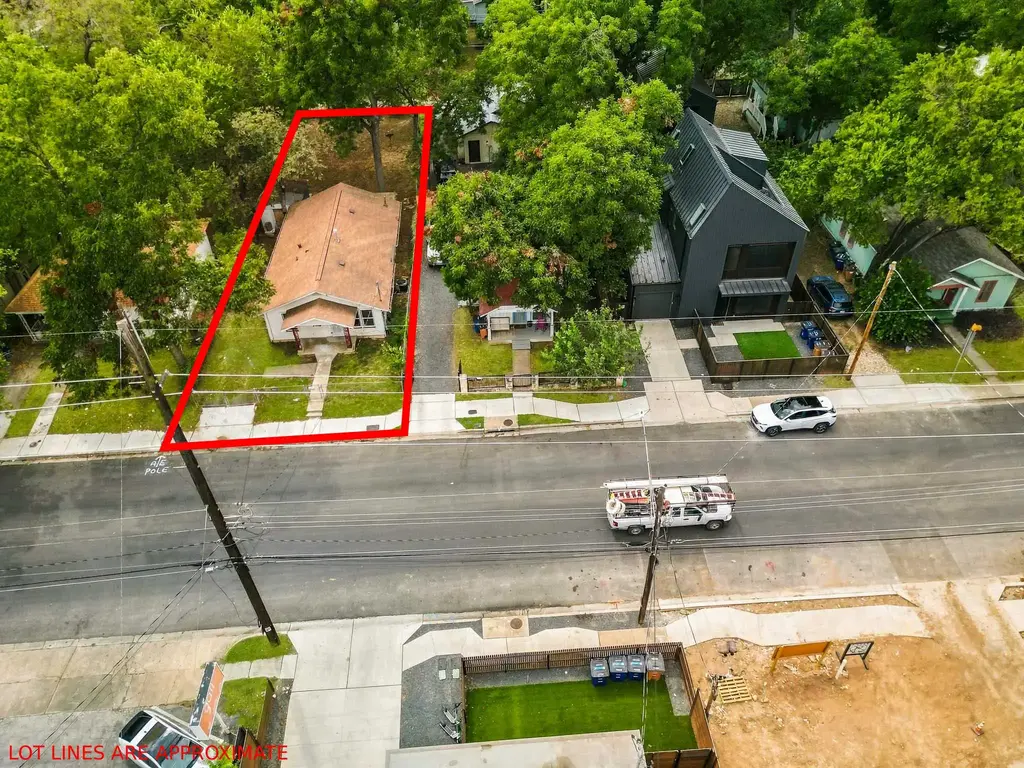 1507 1/2 Holly St, Austin