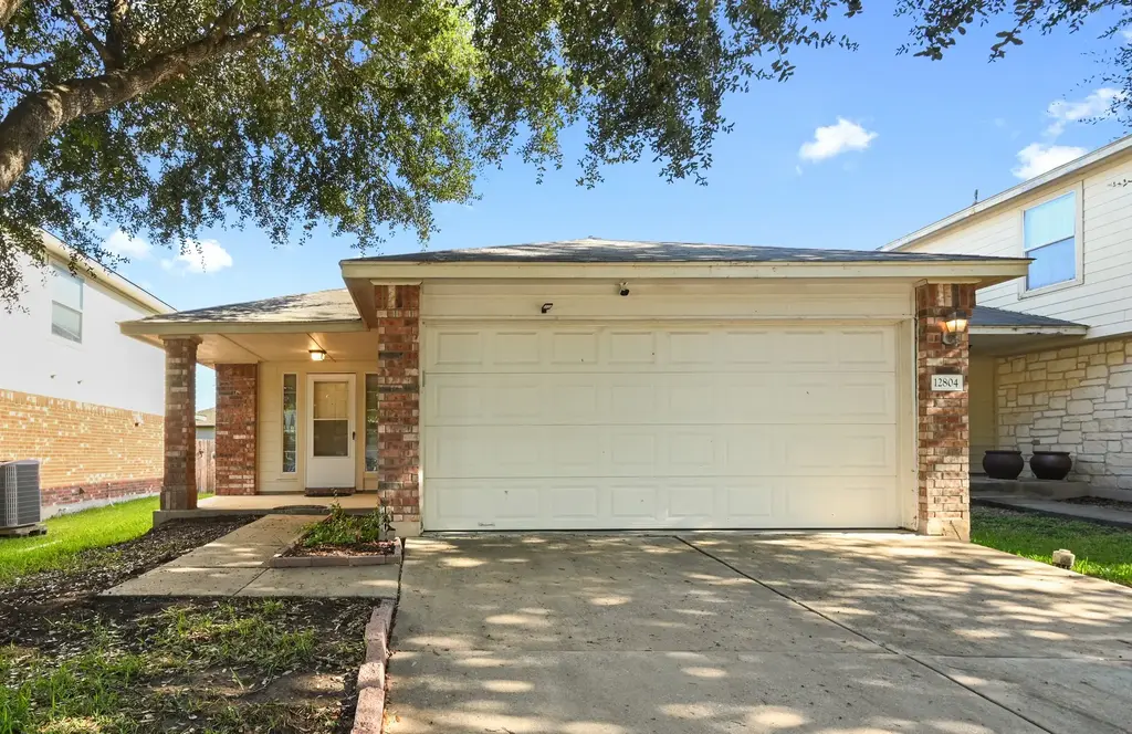 12804 Dwight Eisenhower St, Manor