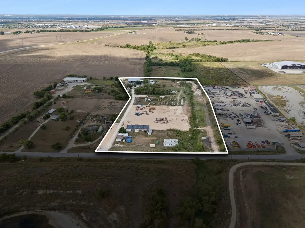 3730 County Road 130 Highway, Hutto