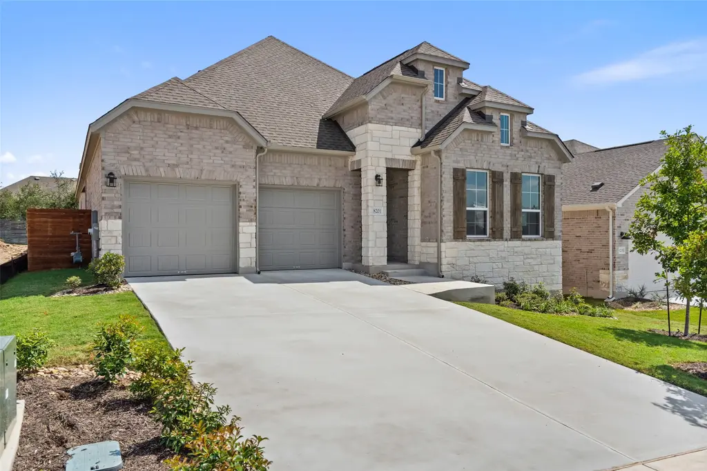 11413 Lago Leon St, Manor