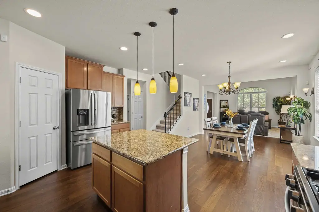1909 Gabrielles Way, Manchaca