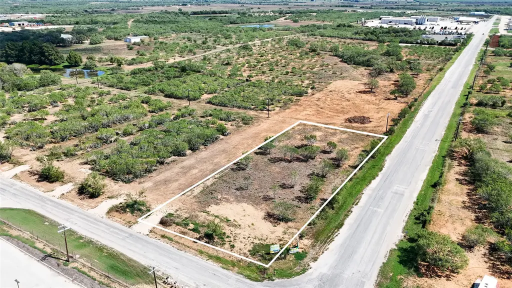 Lot 8 County Road 422, Pleasanton