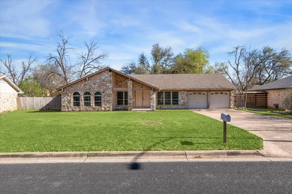 11905 Buckingham Rd, Austin