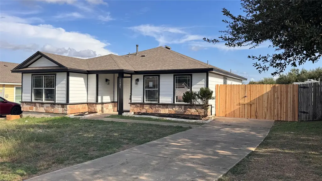 11321 Briarcreek Loop, Manor
