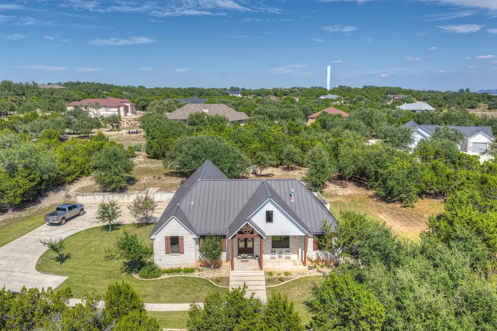 211 Cielo Vis, Canyon Lake