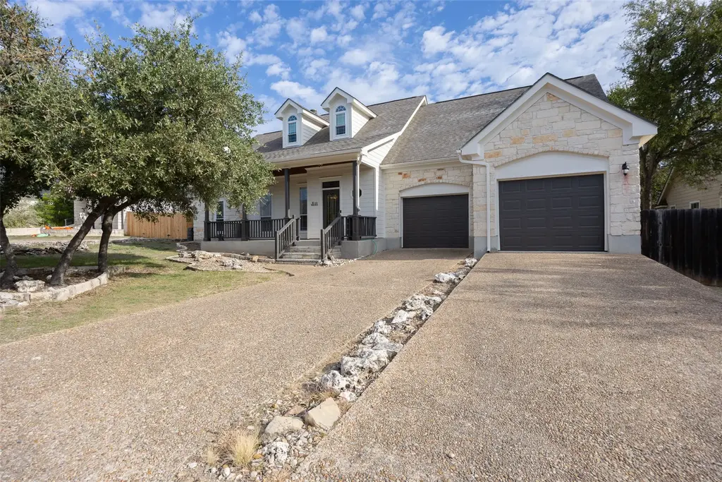 48 Whistling Wind Ln, Wimberley