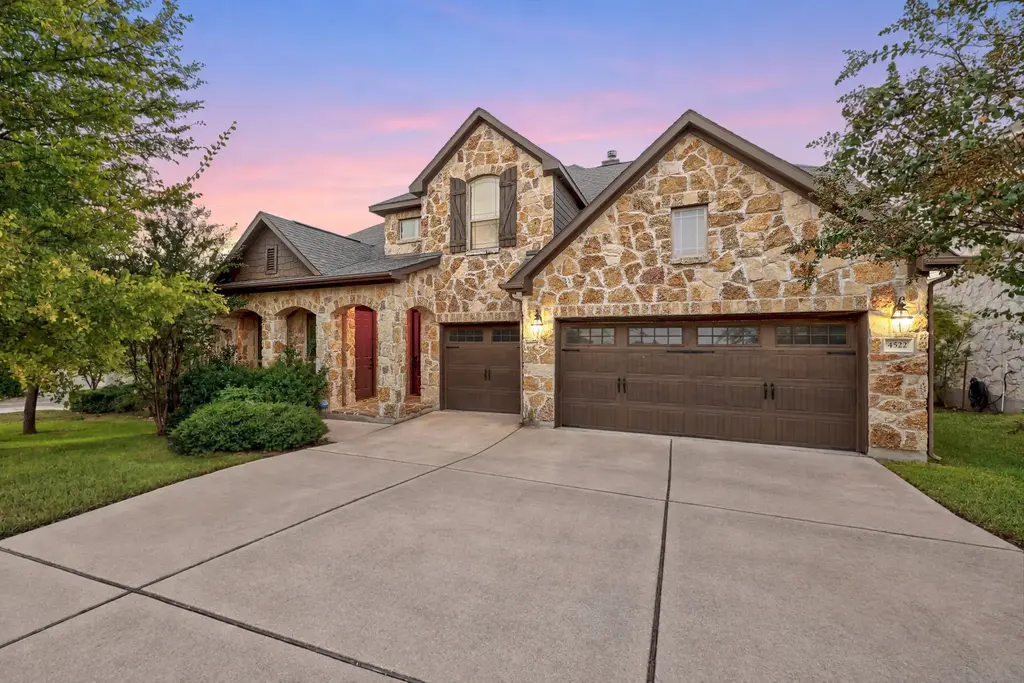 4522 Miraval Loop, Round Rock