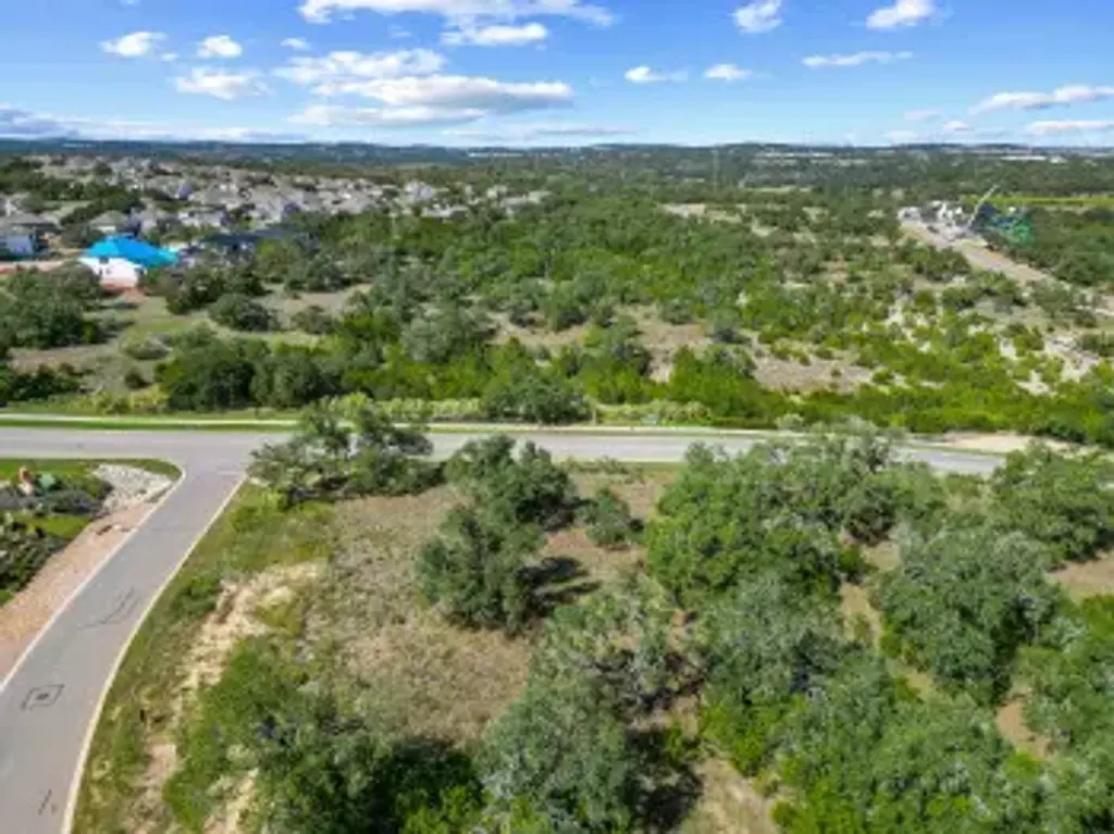 123 Crosswater Ln, Dripping Springs