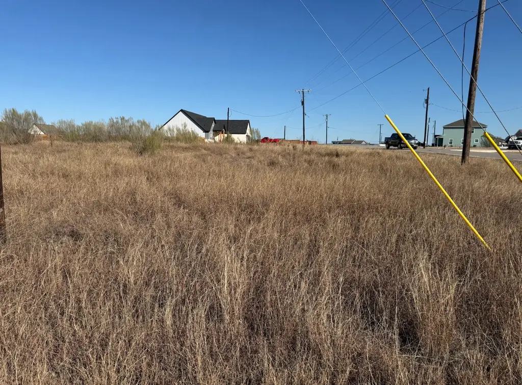 103 Desperado Loop, Del Valle