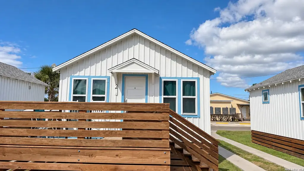 340 N Alister St 2, Port Aransas
