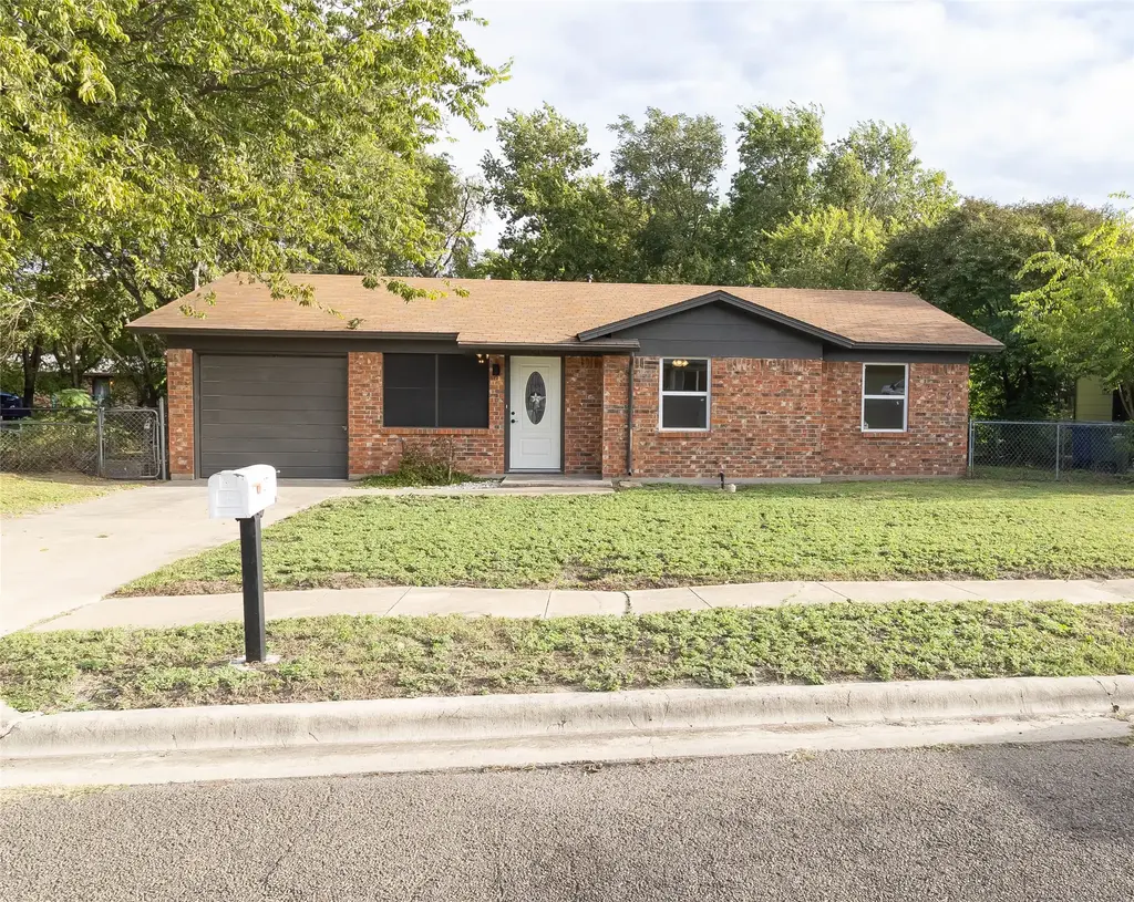 107 South Dr, Copperas Cove