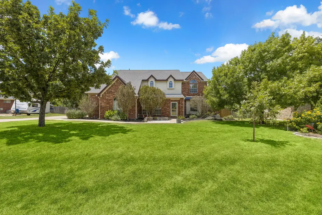 1216 Meadowild Dr, Round Rock