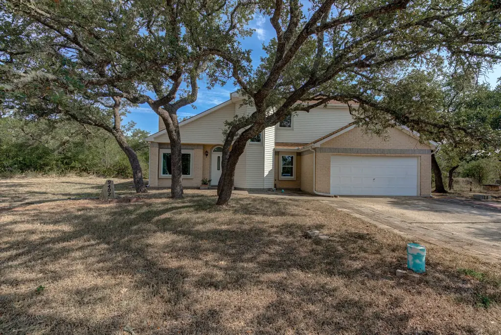 9402 Claxton Dr, Austin