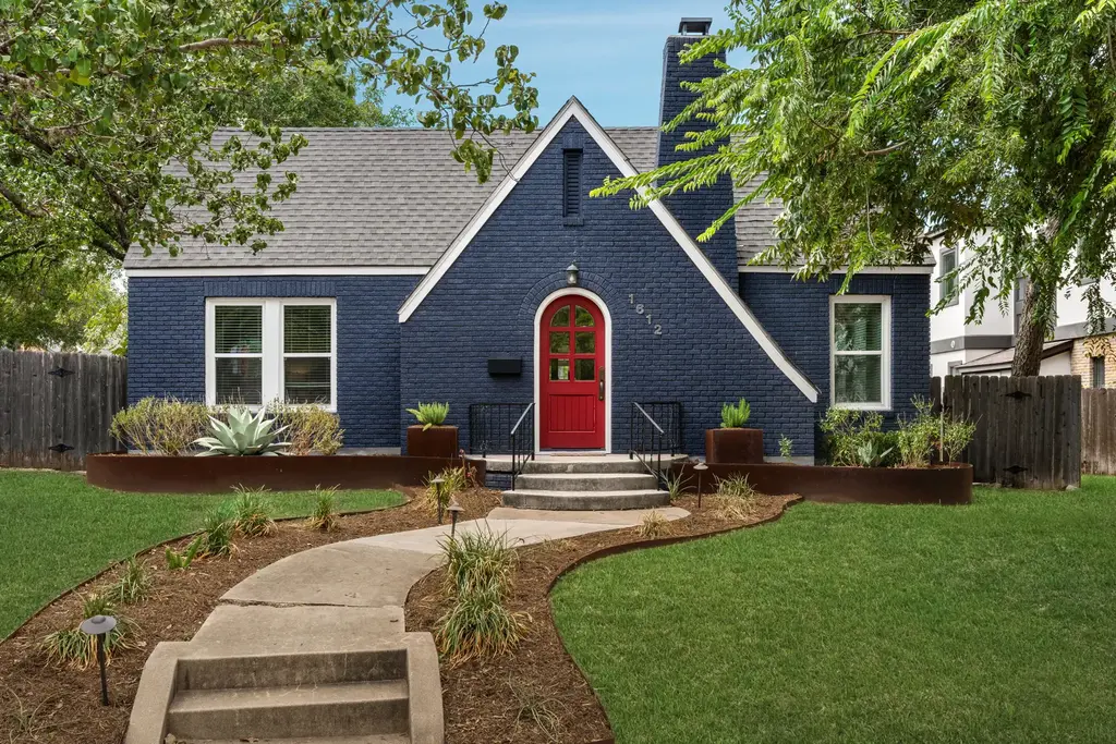1612 Travis Heights Blvd, Austin
