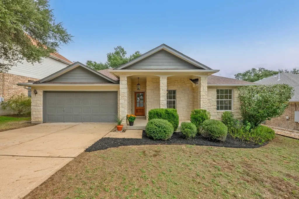 5706 Pecanwood Ln, Austin