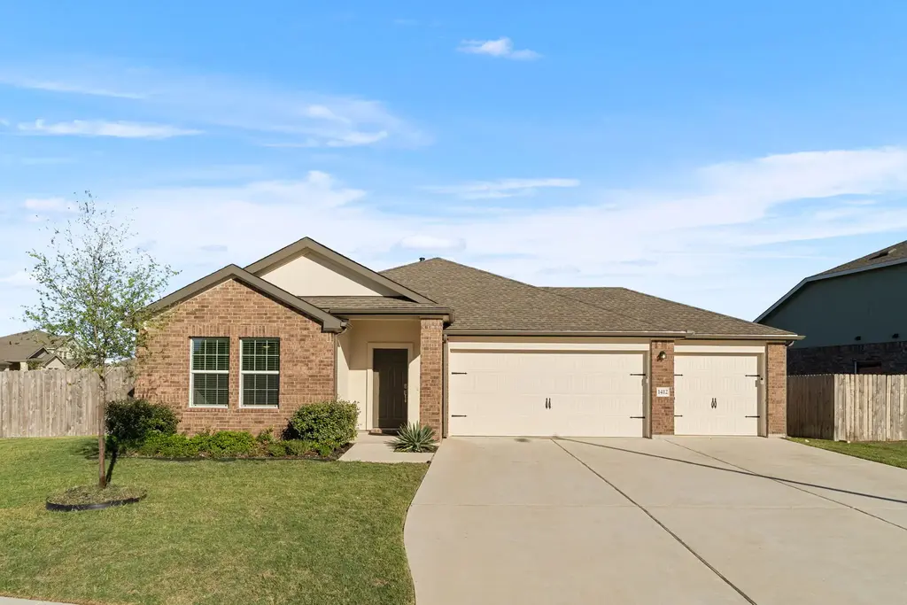 1412 Aquilla Dr, Leander