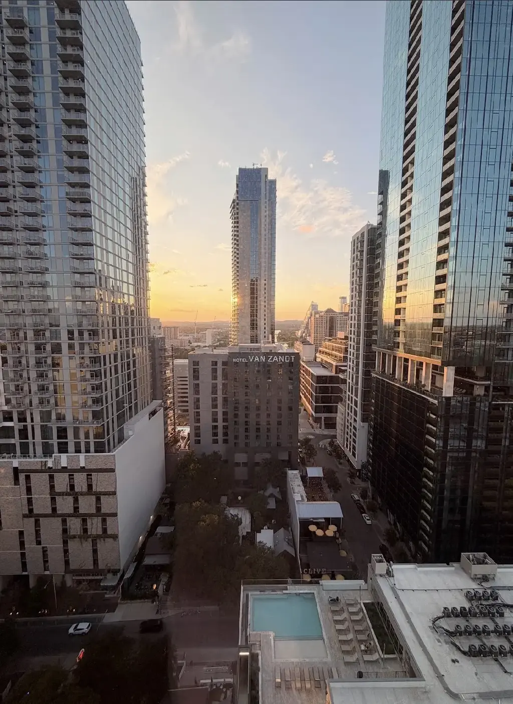 84 East Ave Ave 2209, Austin