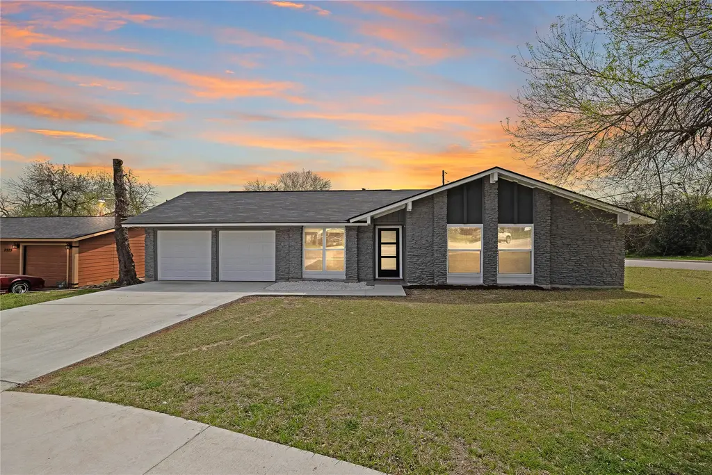 2927 Norwood Hill St, Austin