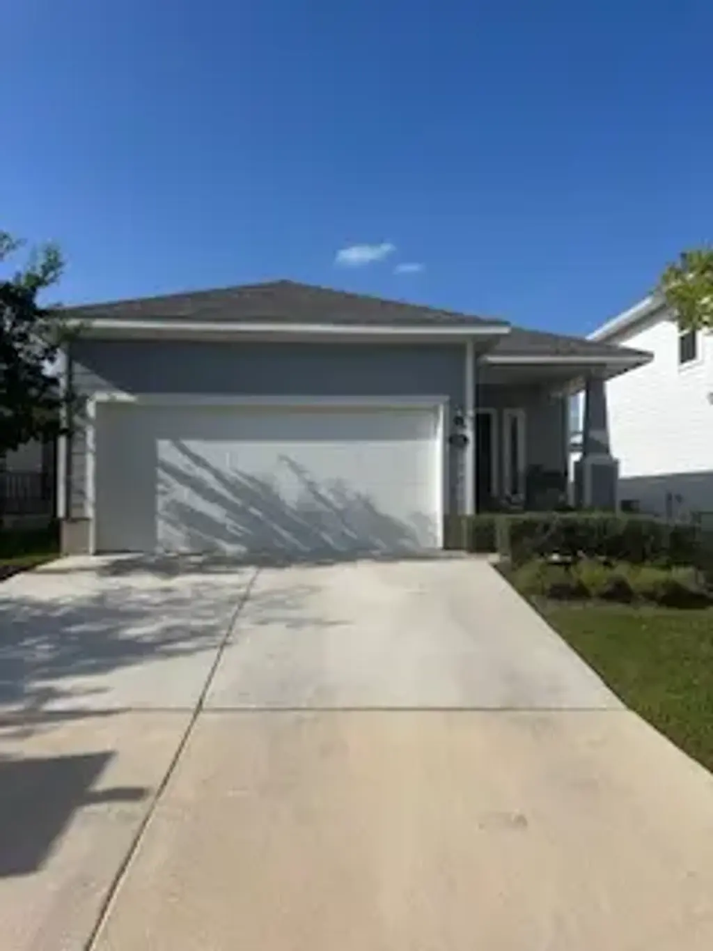 124 Tillage Rd, Elgin