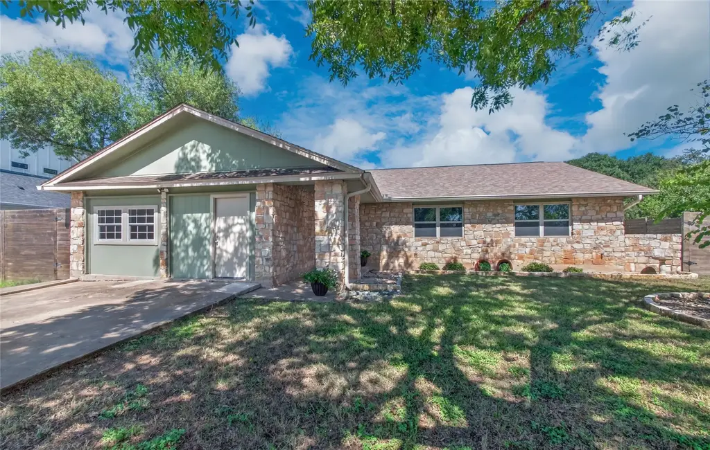 314 Horsethief Trl, Manchaca
