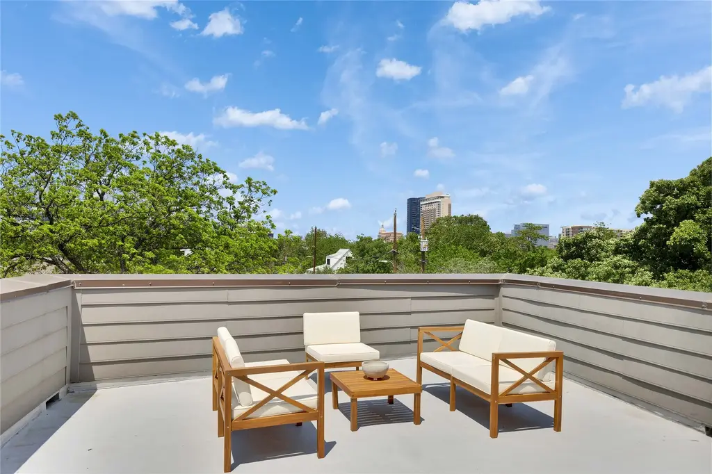 808 E Lydia St, Austin