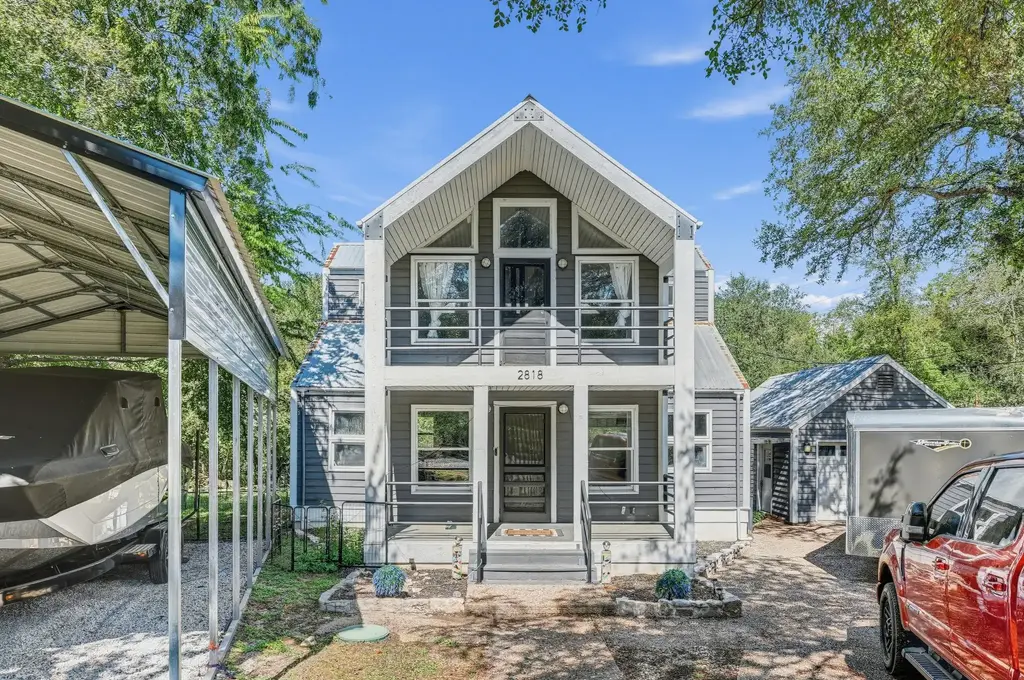 2818 Saratoga Dr, Austin