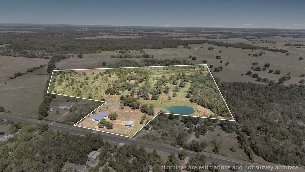13764 N Fm 487, Buckholts