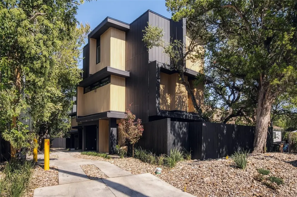 1002 W Johanna St 1, Austin
