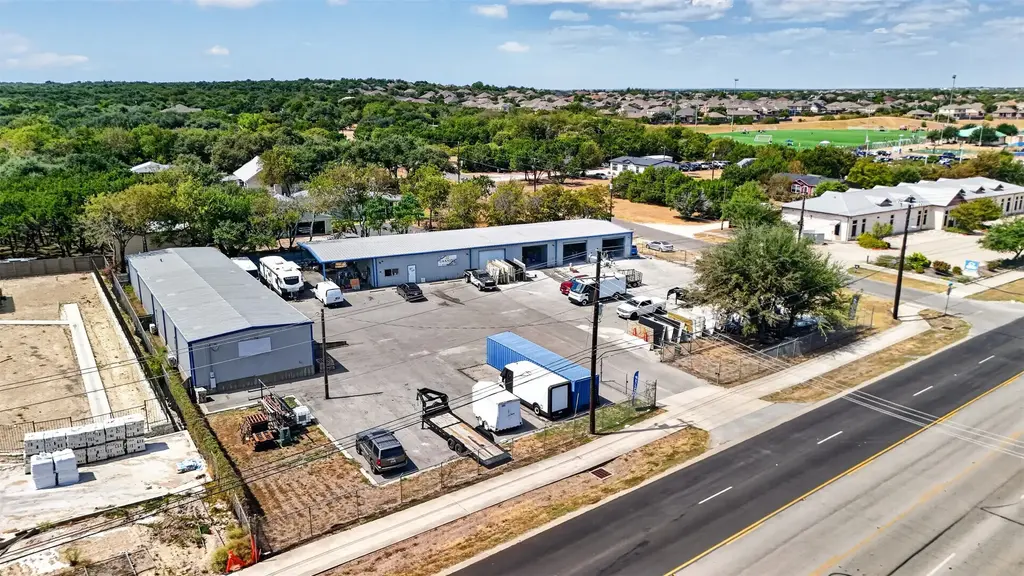 801 S Bagdad Rd, Leander