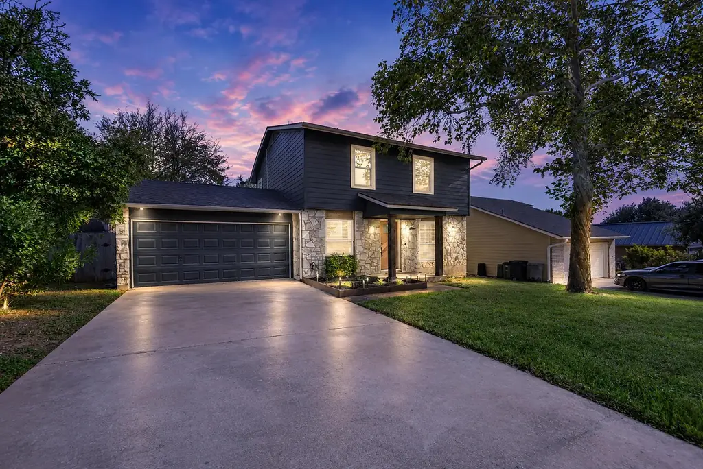 4708 Adelphi Ln, Austin
