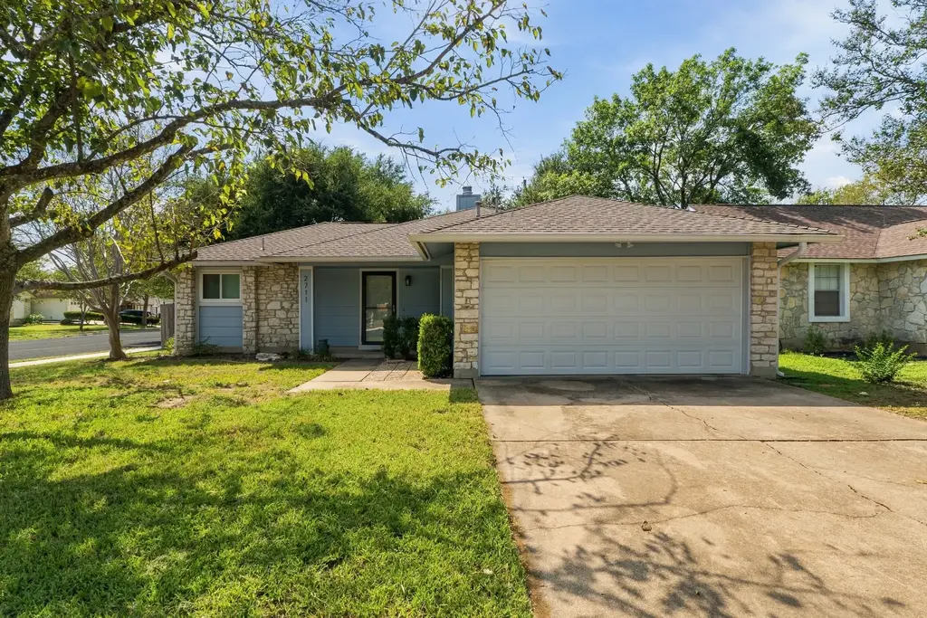 2711 Crownspoint Dr, Austin
