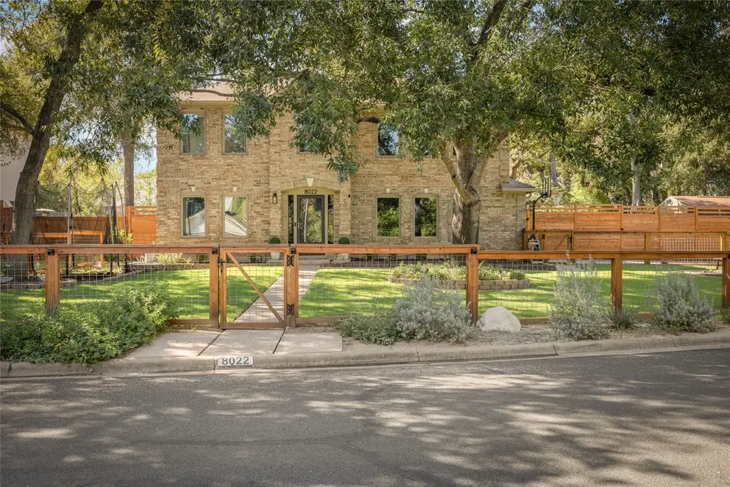 8022 Doe Meadow Dr, Austin