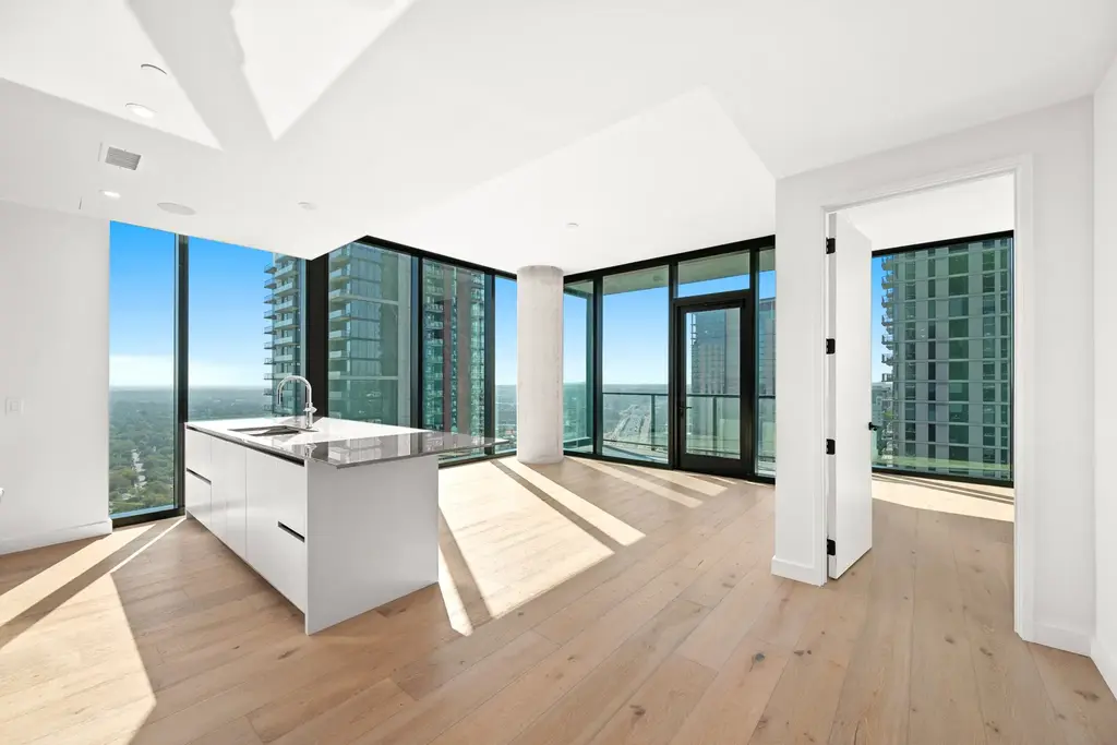 610 Davis St 3002, Austin