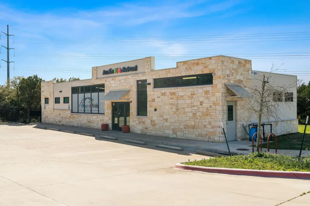 6111 N Fm 620 Rnch, Austin