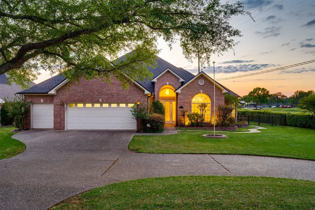 100 Clear View Dr, Bullard