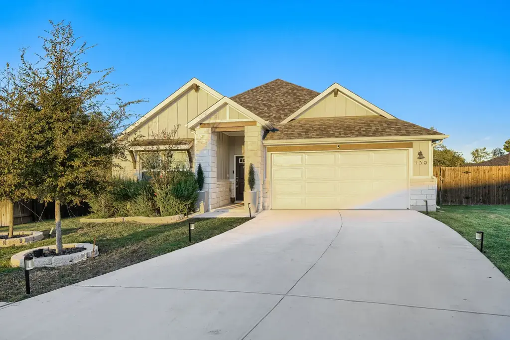 139 Short Toed Swoop, Cedar Creek