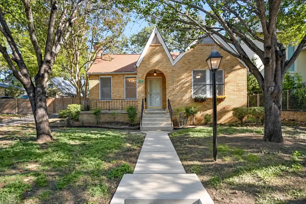 3214 Enfield Rd, Austin