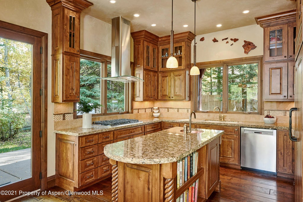 12 of 35 - 1232 Mountain View Drive B, Aspen, CO