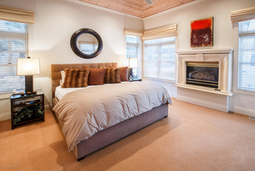 9 of 20 - 907 Waters Avenue, Aspen, CO