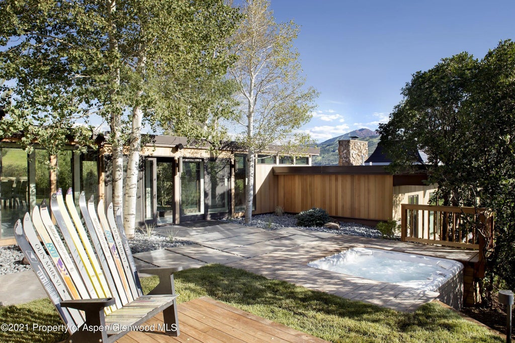 35 of 52 - 2116 Mclain Flats Road, Aspen, CO