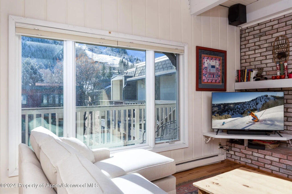 5 of 16 - 731 E Durant Avenue #18, Aspen, CO