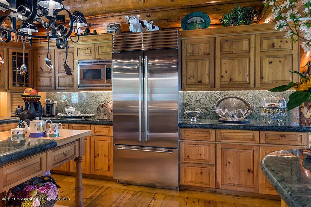 14 of 59 - 770 Twining Flats Rd, Woody Creek, CO