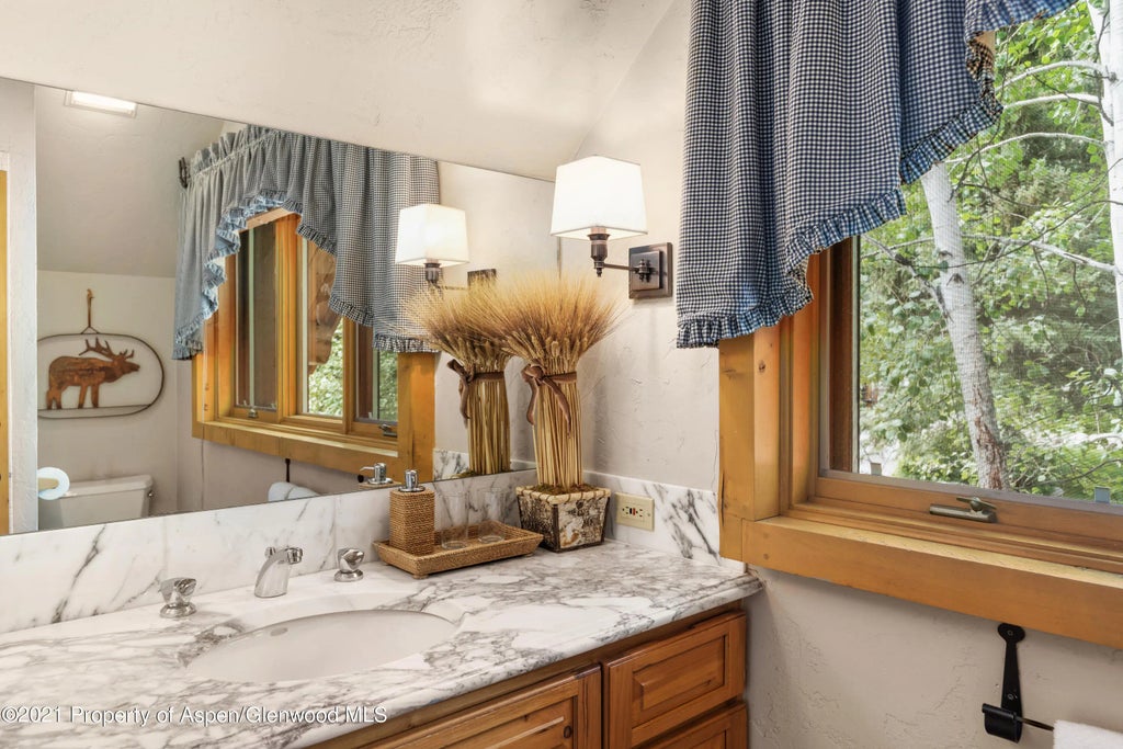 45 of 59 - 770 Twining Flats Rd, Woody Creek, CO