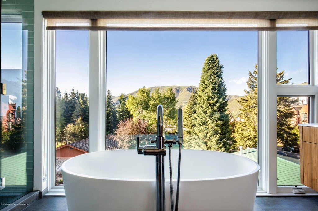 12 of 22 - 623 S Monarch Street Unit: A, Aspen, CO