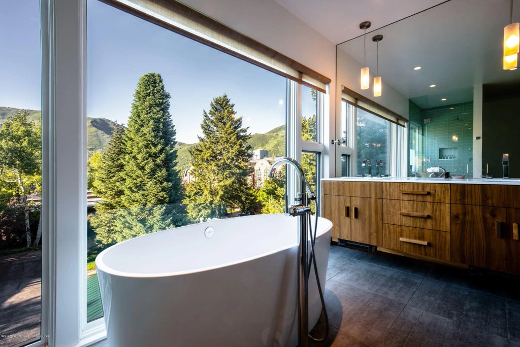 13 of 22 - 623 S Monarch Street Unit: A, Aspen, CO