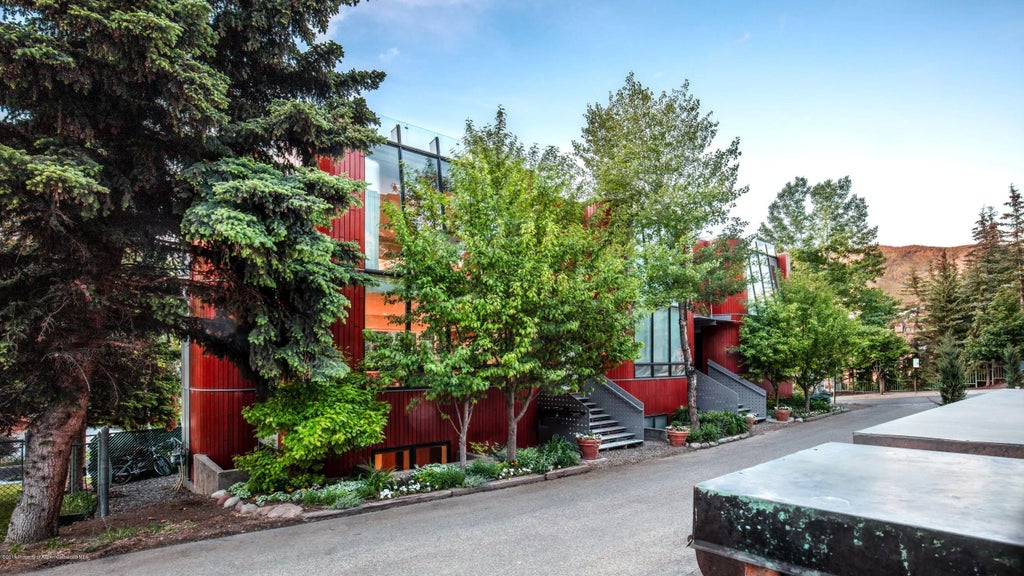 2 of 22 - 623 S Monarch Street Unit: A, Aspen, CO