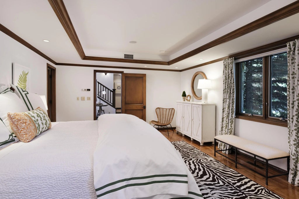 13 of 35 - 207 N Second Street, Aspen, CO