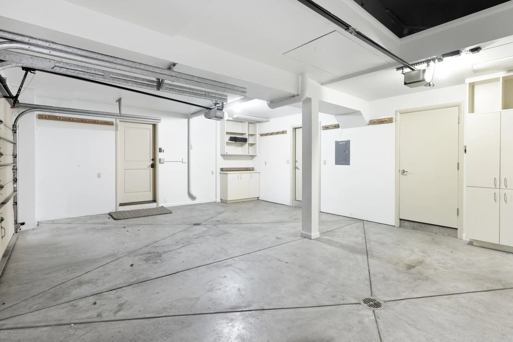 32 of 35 - 207 N Second Street, Aspen, CO