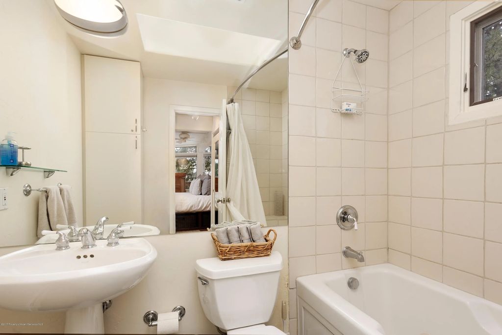 7 of 12 - 803 E Durant Avenue #6, Aspen, CO